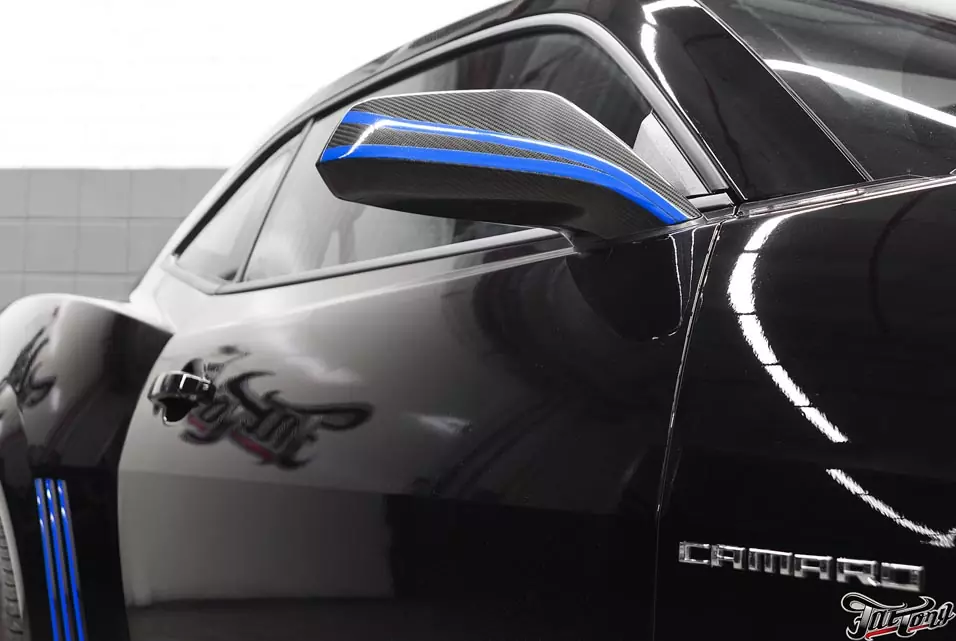 Chevrolet Camaro ZL1. Изготовление и нанесение полос. Подсветка днища.